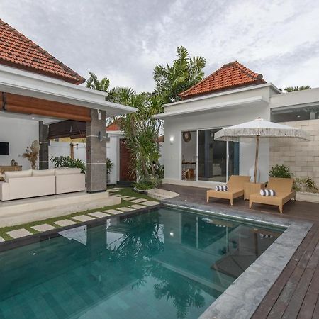 Villa Luna Rose 塞米亚克 外观 照片